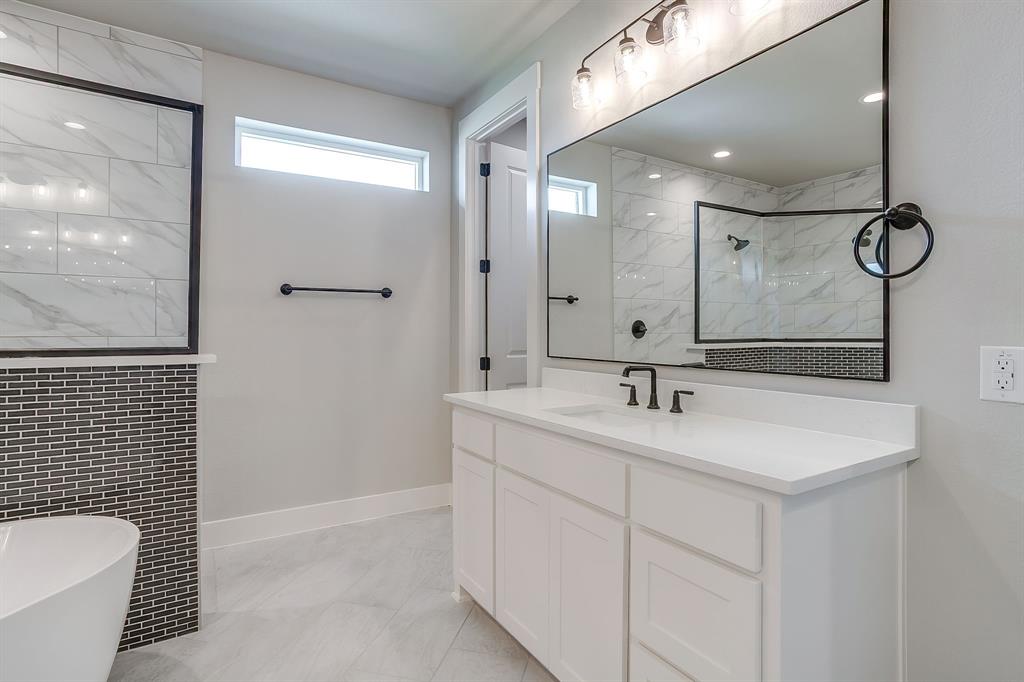Peaks at Lone Elm - Residential