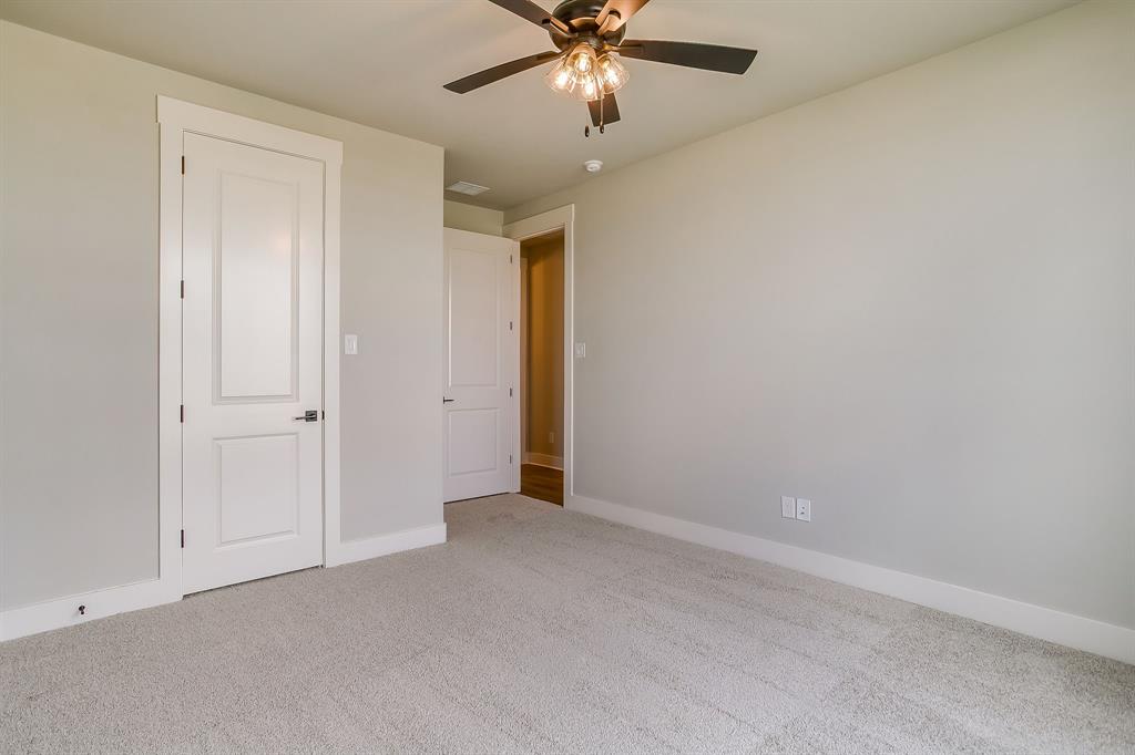 Peaks at Lone Elm - Residential