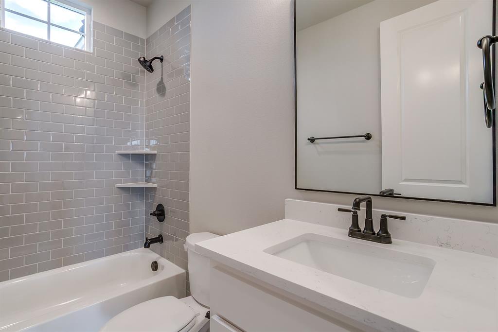 Peaks at Lone Elm - Residential