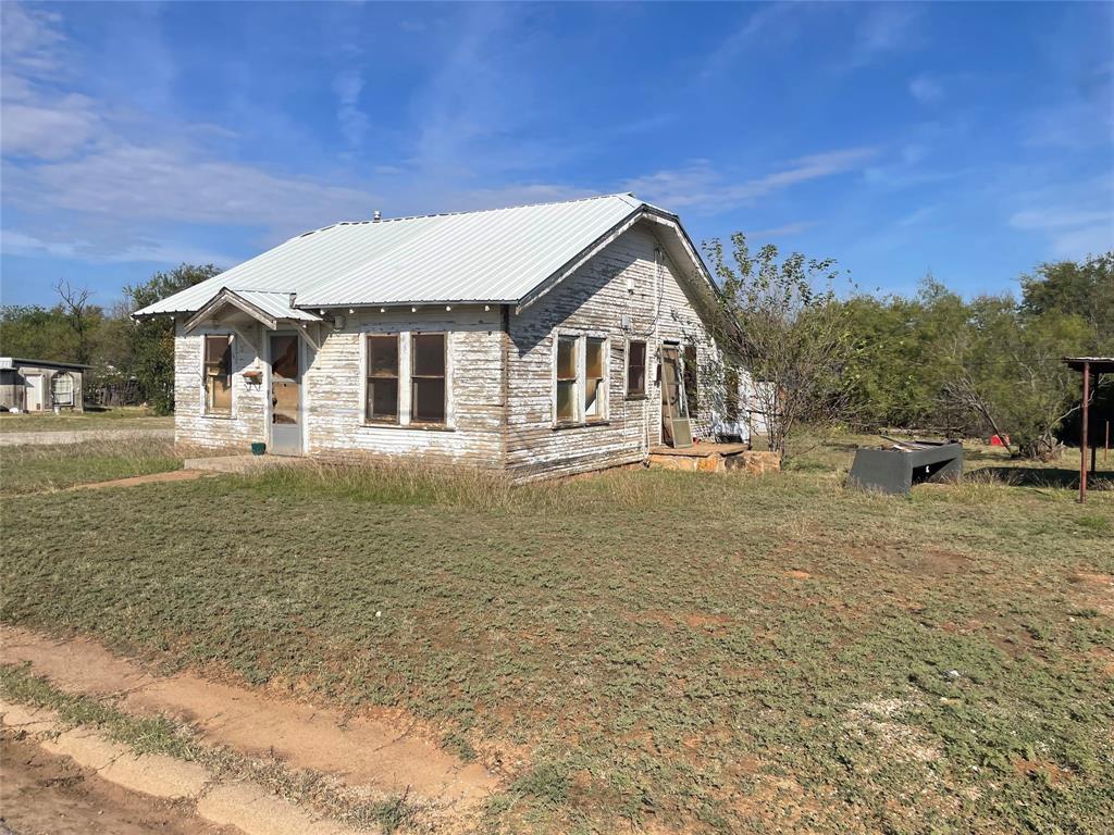 Investment! 2 lots, .15 acres total on the corner of Douglas and Elliott. across the street from South elementary school. Zoned R1.