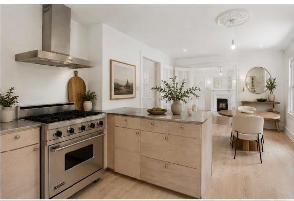 Hampton Square - Residential