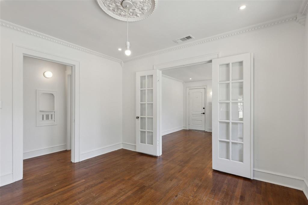 Hampton Square - Residential