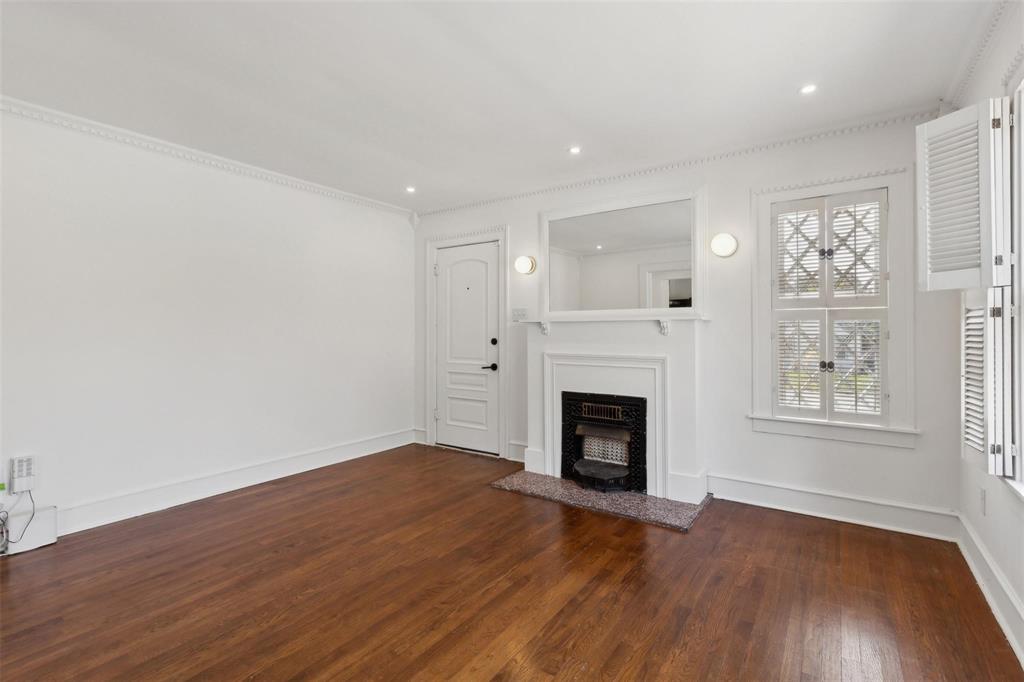 Hampton Square - Residential