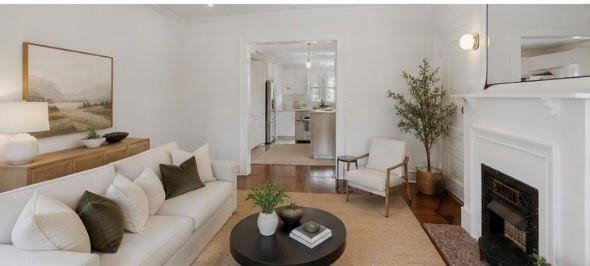 Hampton Square - Residential