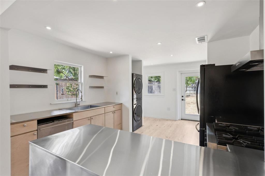 Hampton Square - Residential
