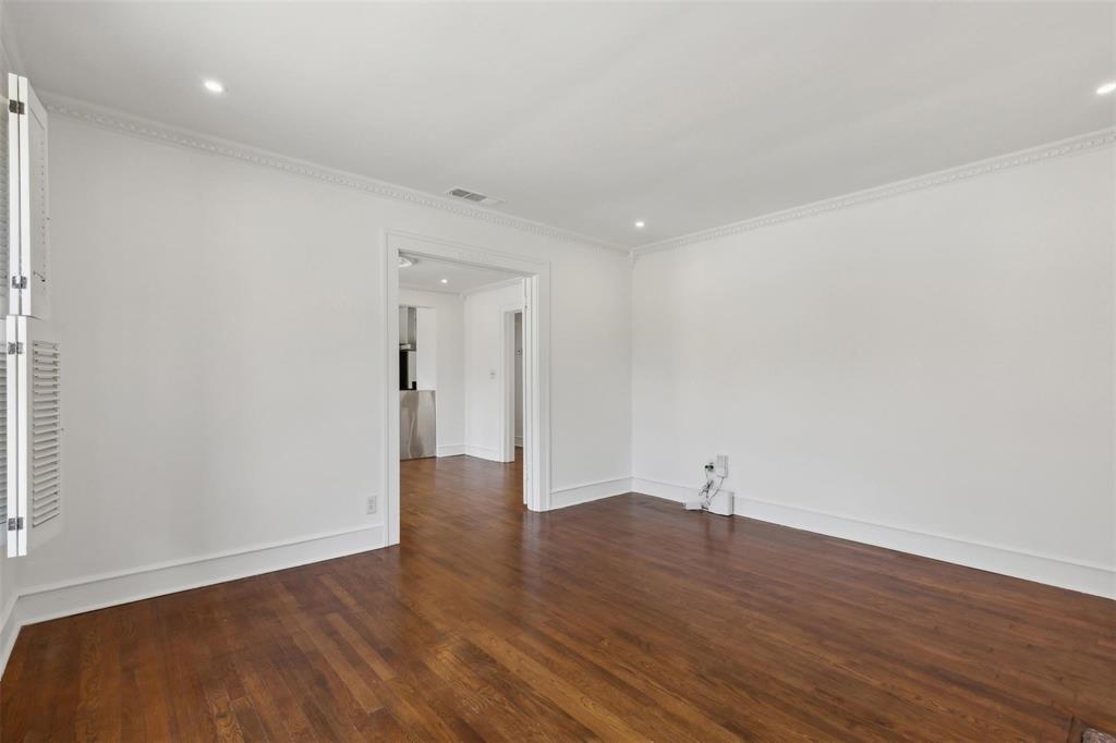 Hampton Square - Residential