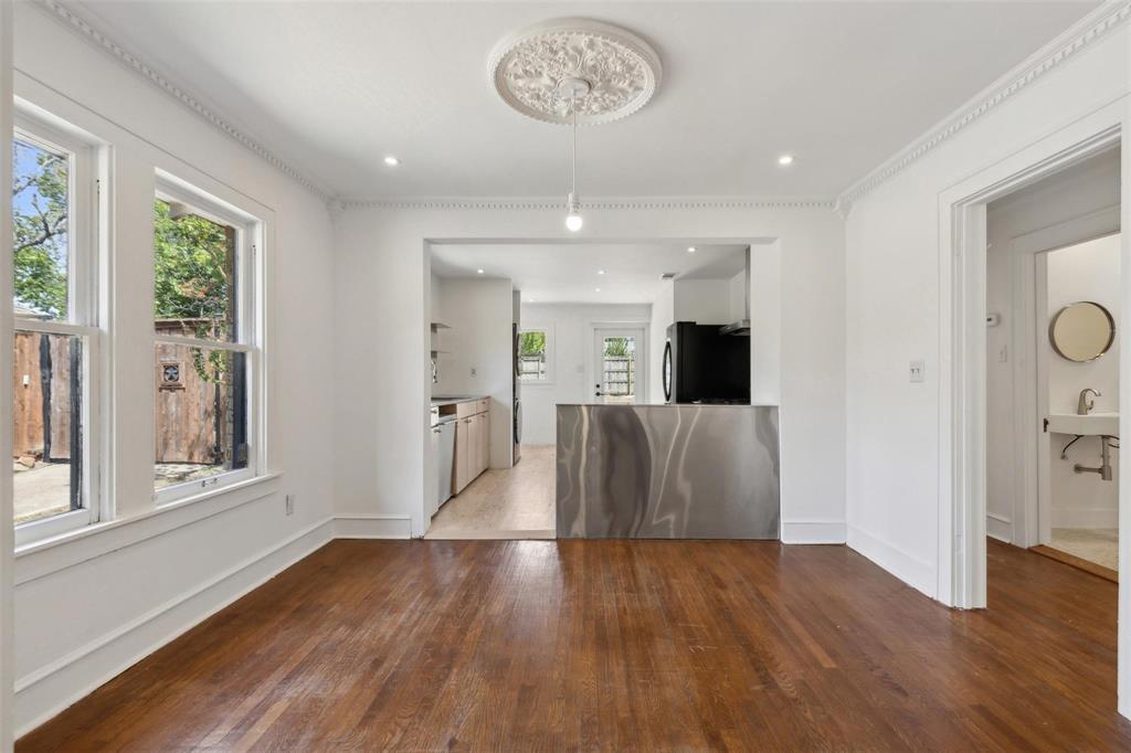 Hampton Square - Residential