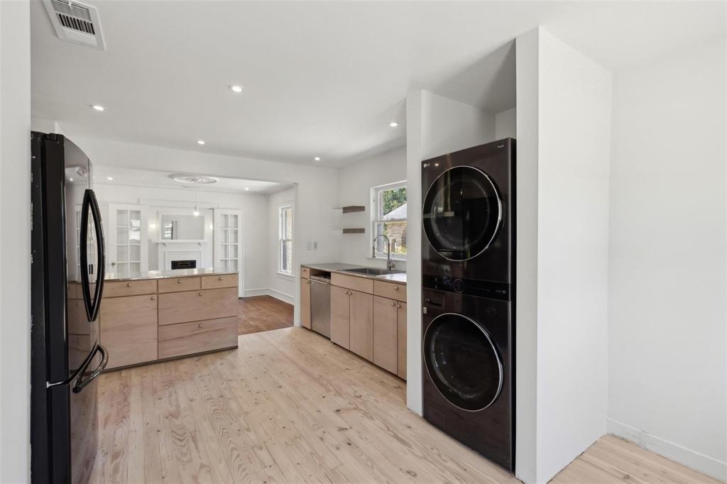Hampton Square - Residential