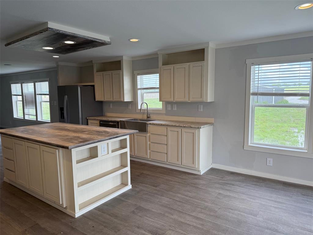 Rella Acres - Residential