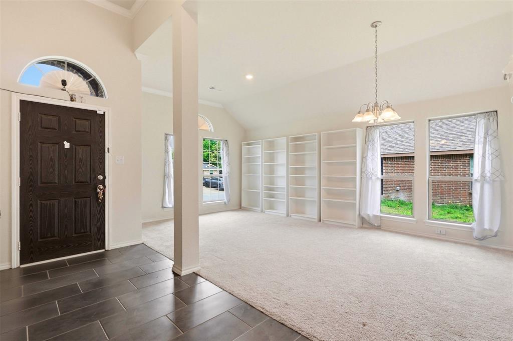 Single Family Residence - Residential
