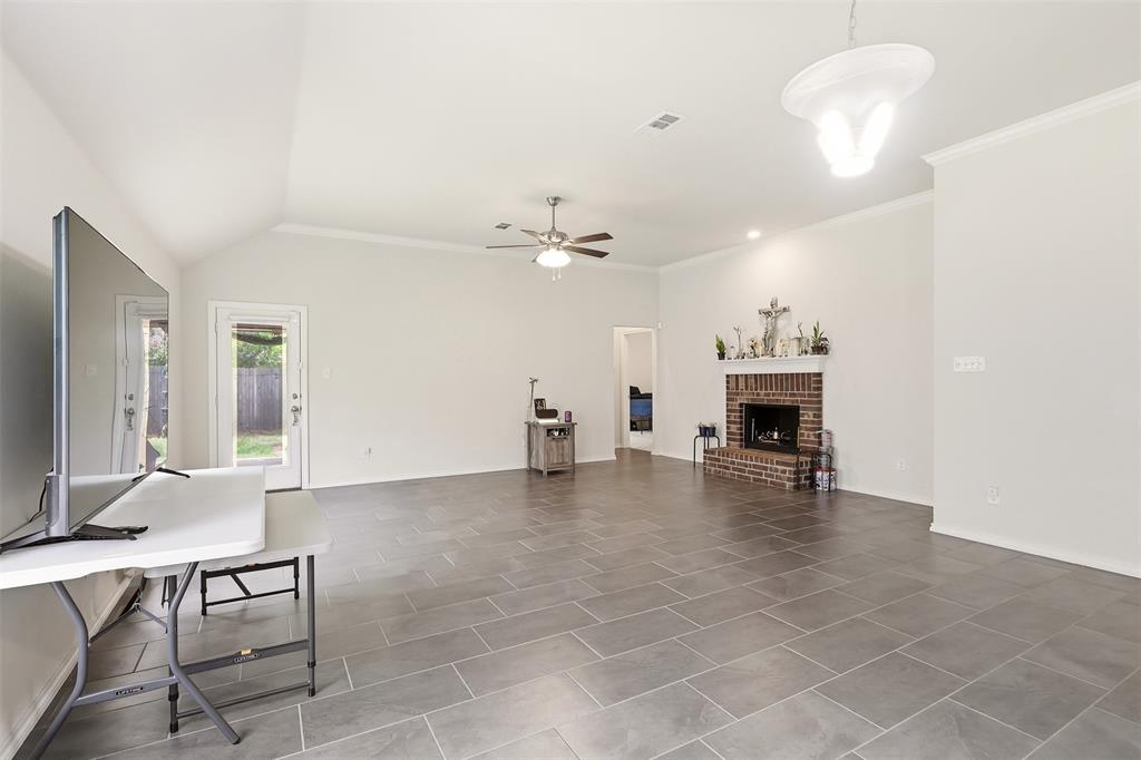 Single Family Residence - Residential