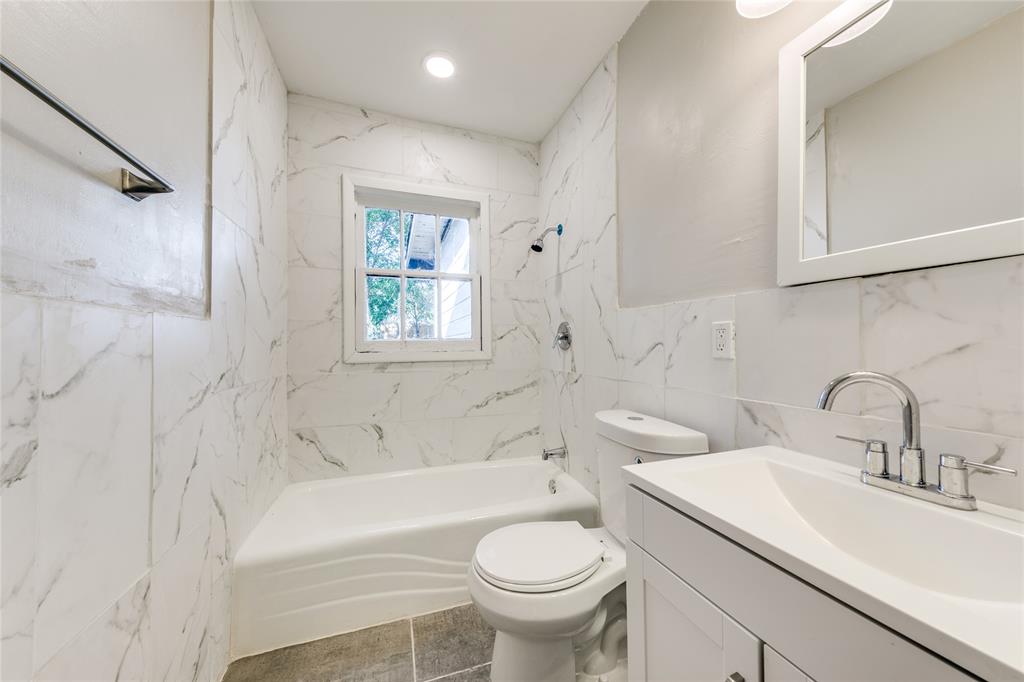 Bronx Park - Residential