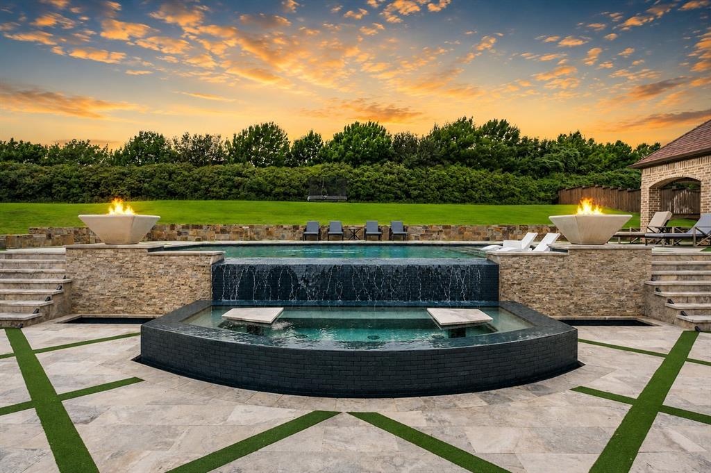Manors At Waterford The - Residential