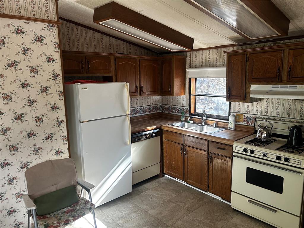 AB 139, FRANKLIN COOK SURVEY - Land