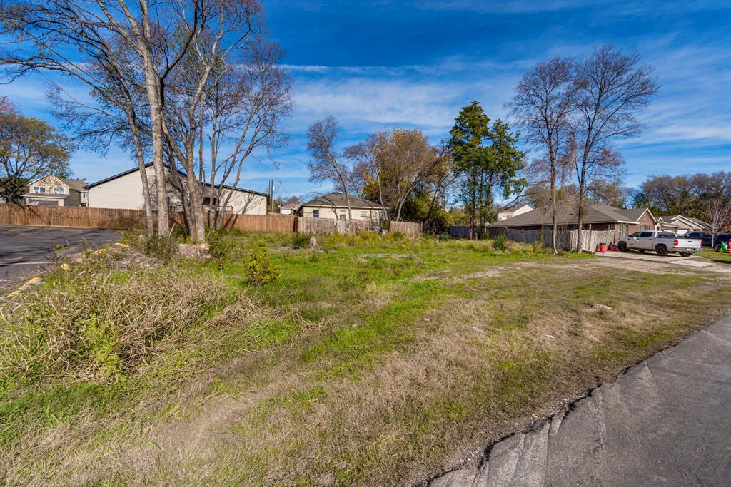 Alameda Heights - Land