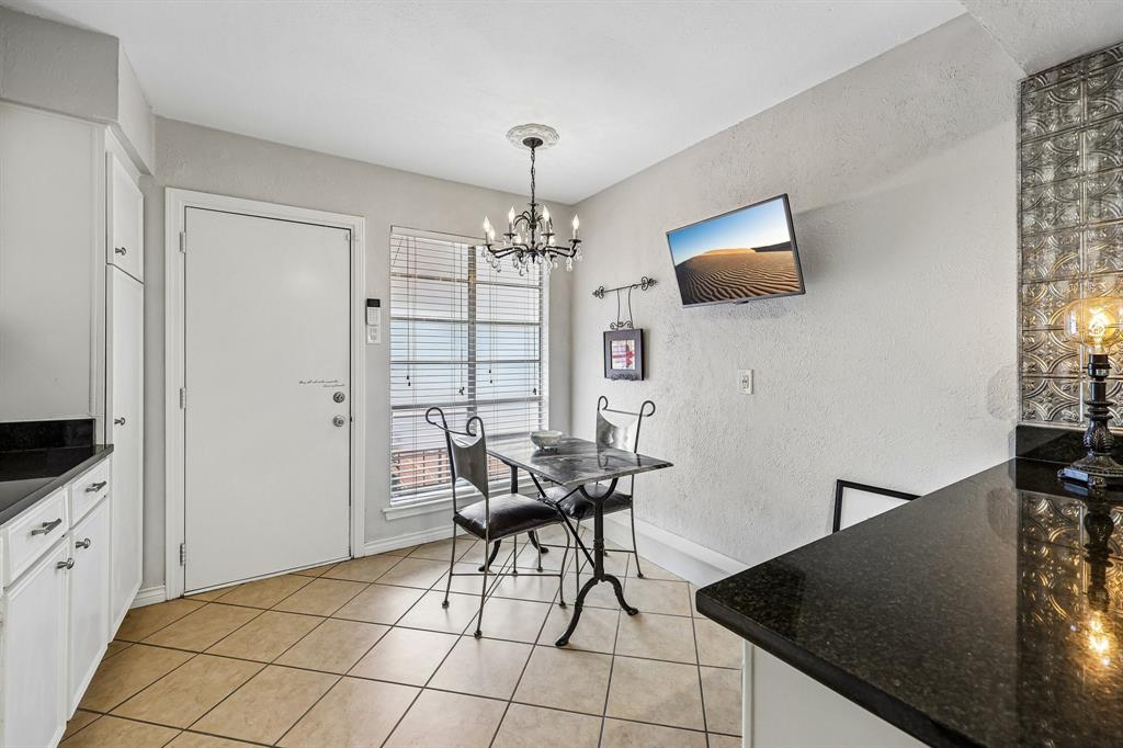 Hollows North Condo - Residential