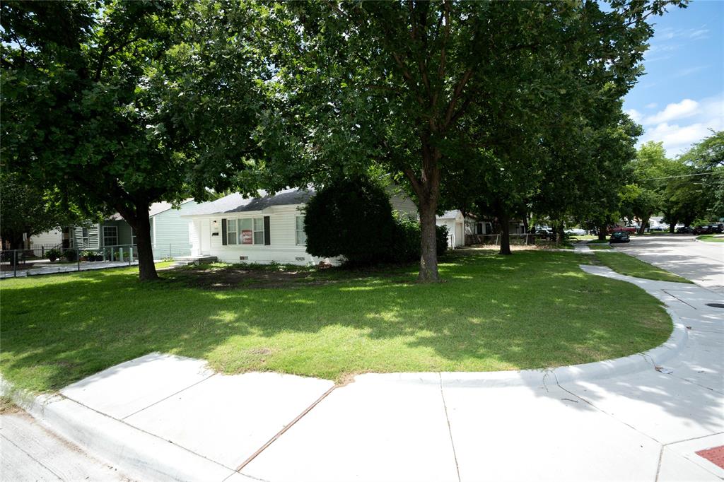 BUCKNER PARK - Residential
