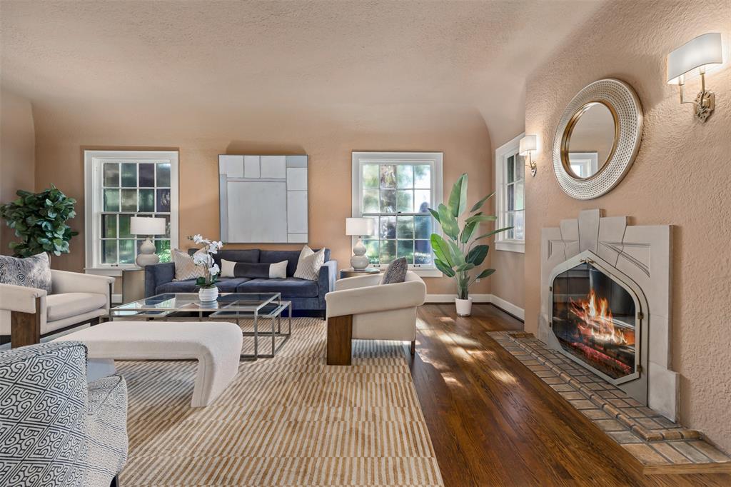 Bellaire Estates - Residential