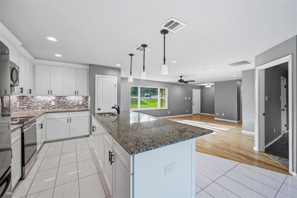 Robertson D Sub - Residential