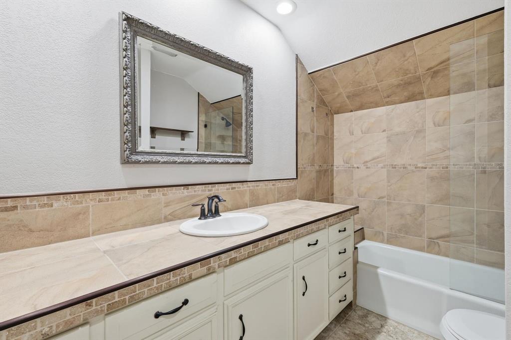 Oaks The Arlington - Residential