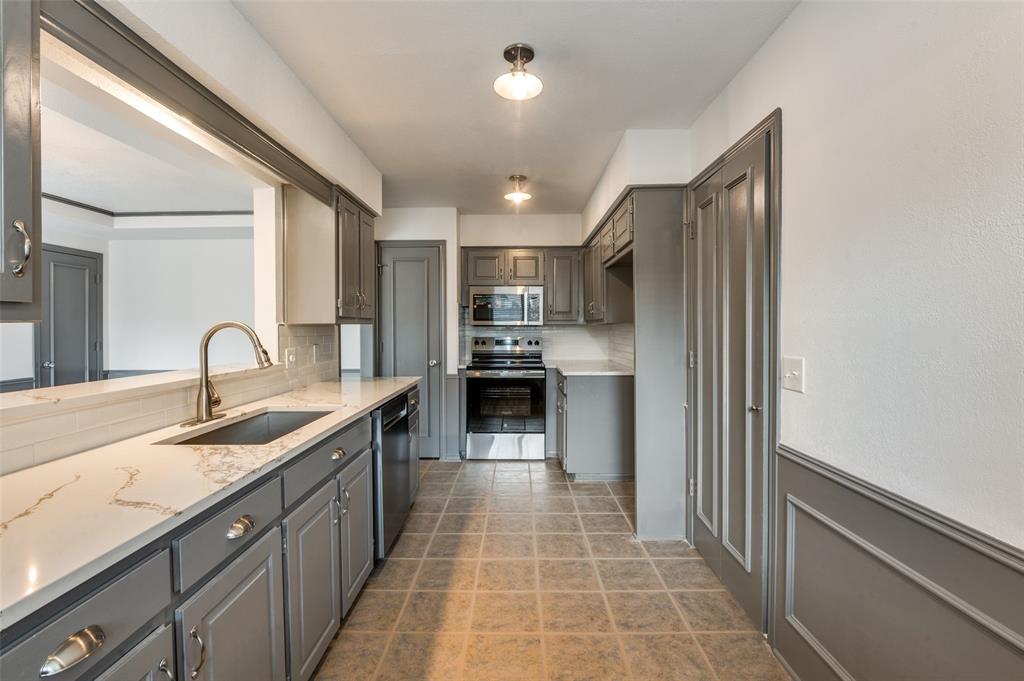 Addison Place Rev - Residential