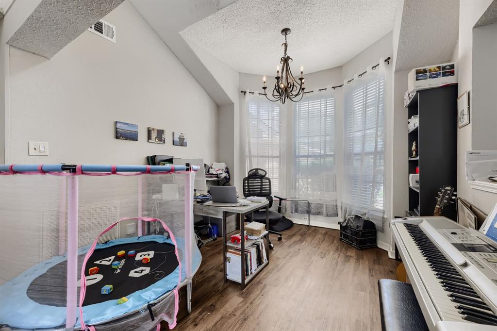 Parkway North - Residential