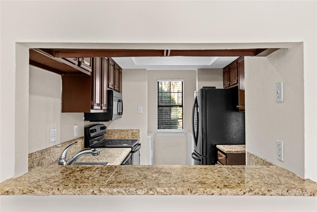 Brookhaven Village Condo Ph 01 & 0 - Residential