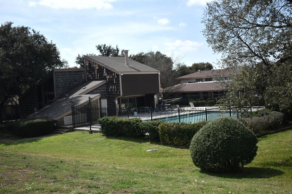 Club - Residential