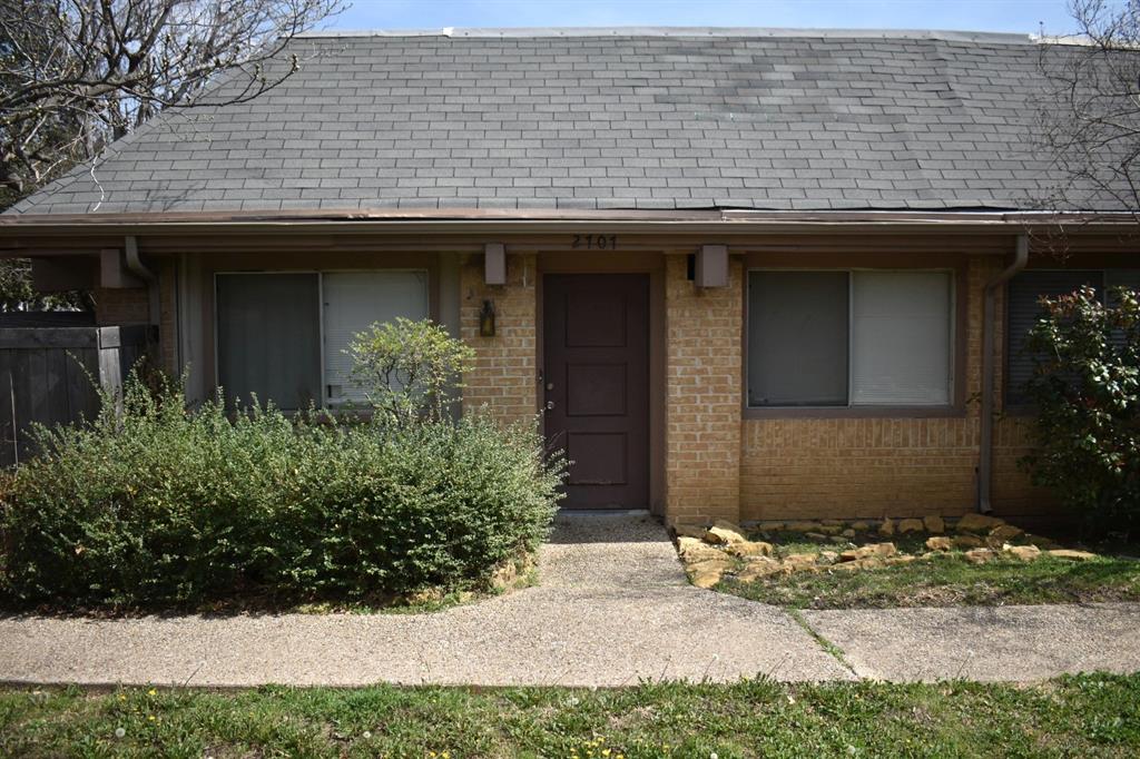 Club - Residential