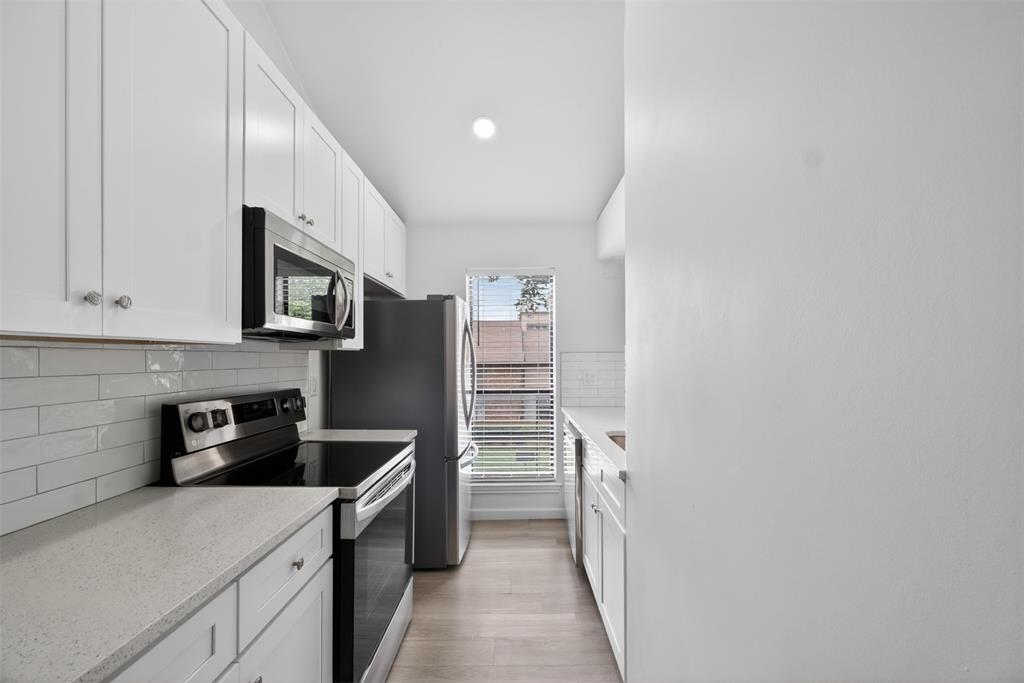 Holly Oaks Twnhms - Residential
