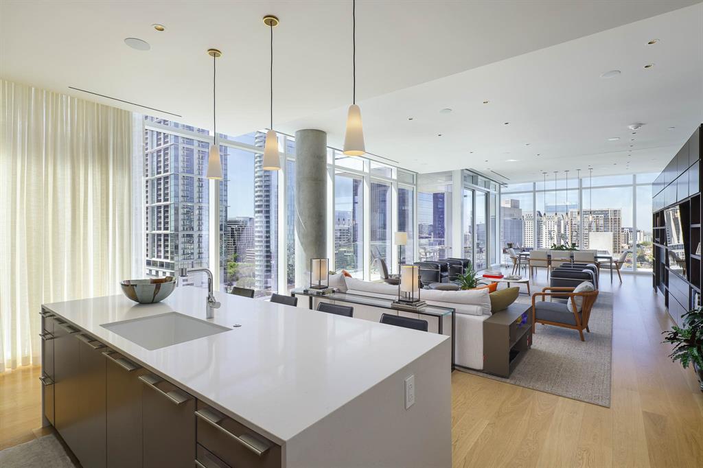 Arts Residences - Residential