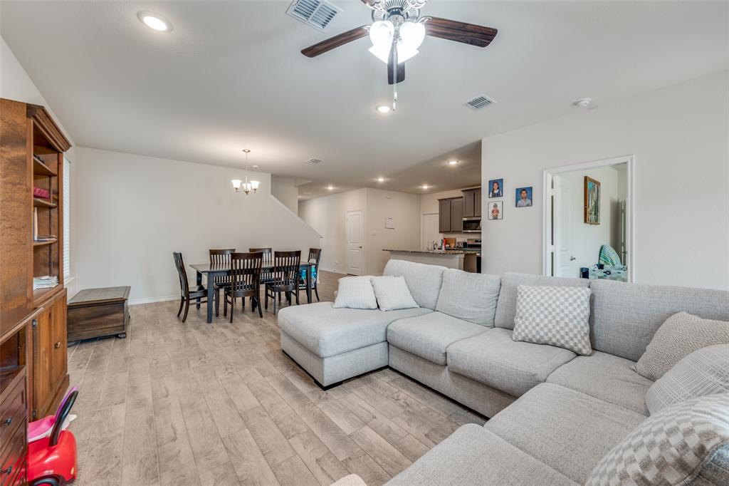 Augusta Square 1 - Residential