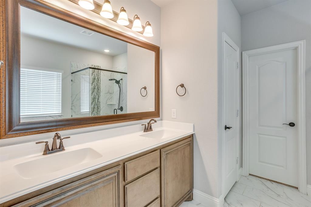 Oak Vly Estates - Residential