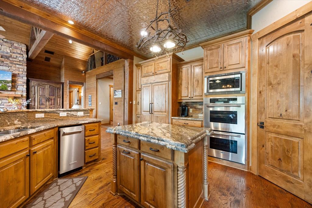 WESTERN HILLS HARBOR - Residential