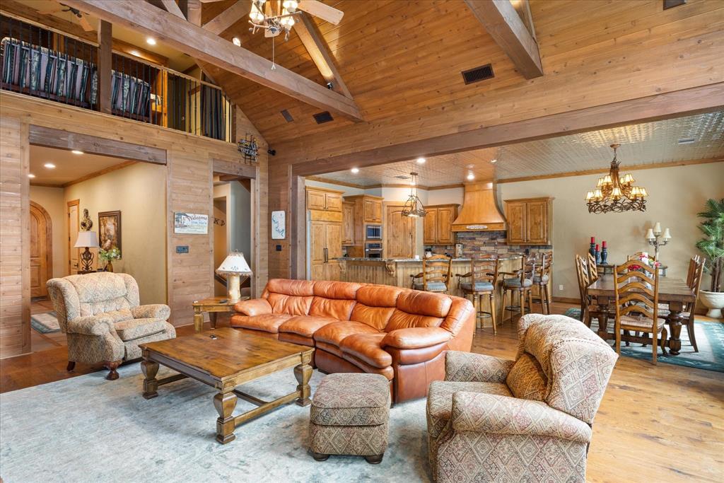 WESTERN HILLS HARBOR - Residential