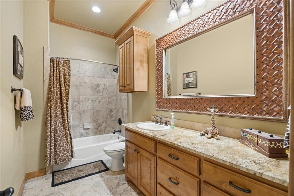 WESTERN HILLS HARBOR - Residential