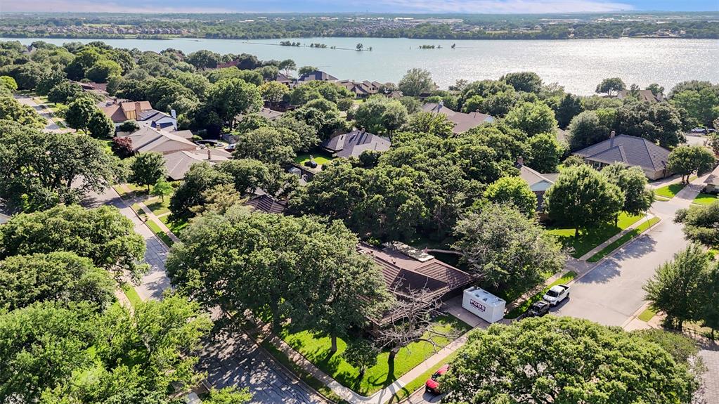 Enchanted Lake Estate - Residential