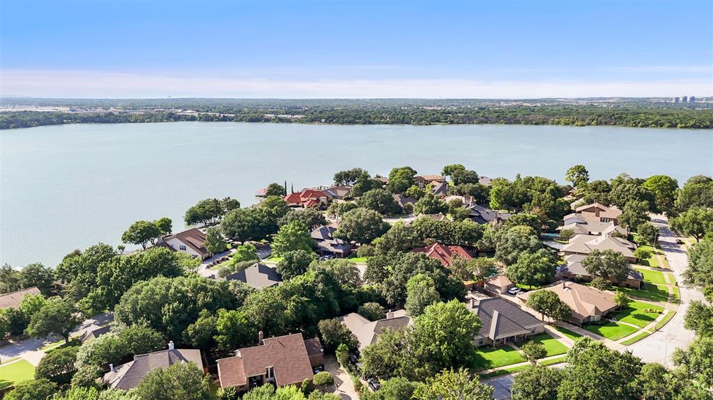 Enchanted Lake Estate - Residential