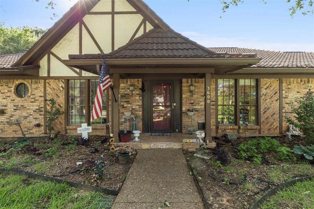 Enchanted Lake Estate - Residential