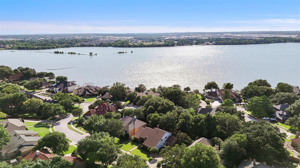 Enchanted Lake Estate - Residential