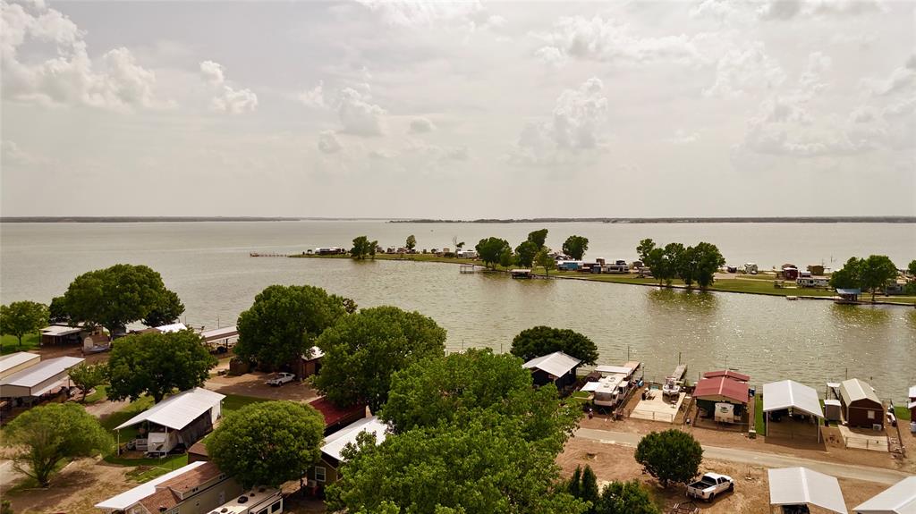 Pelican Isle - Land