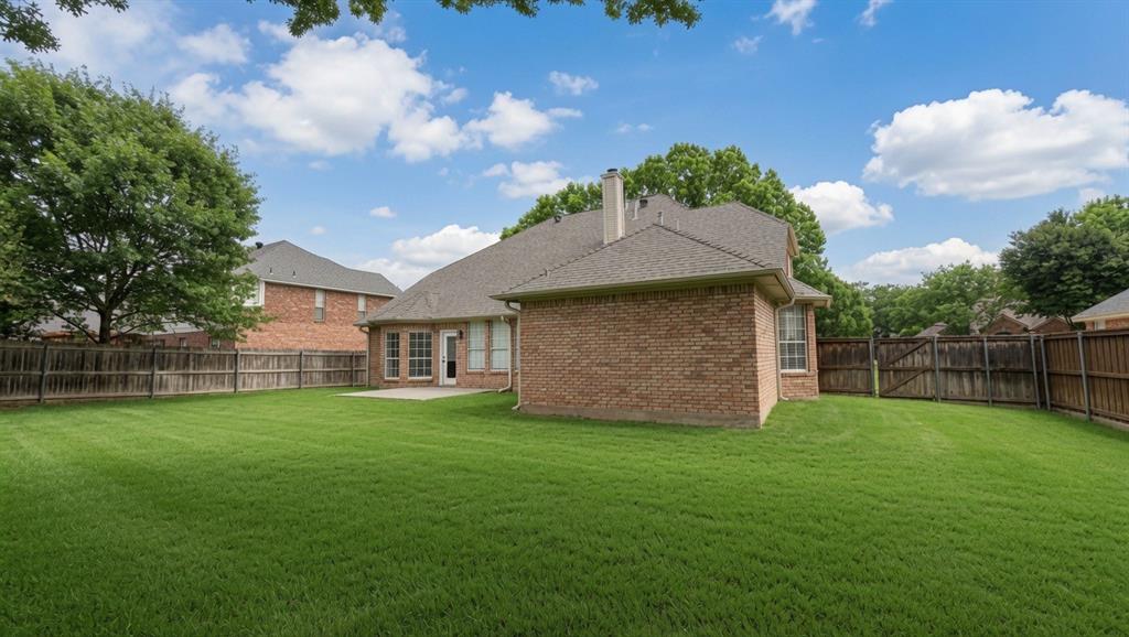 ROSS DOWNS ESTATES - Residential