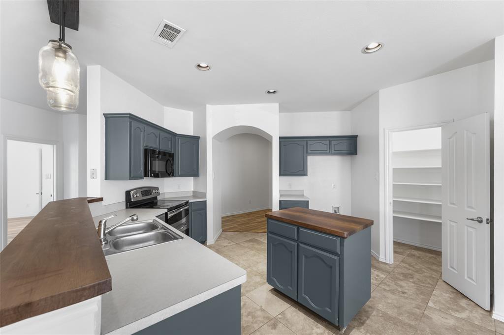 Fossil Hill Estates - Residential