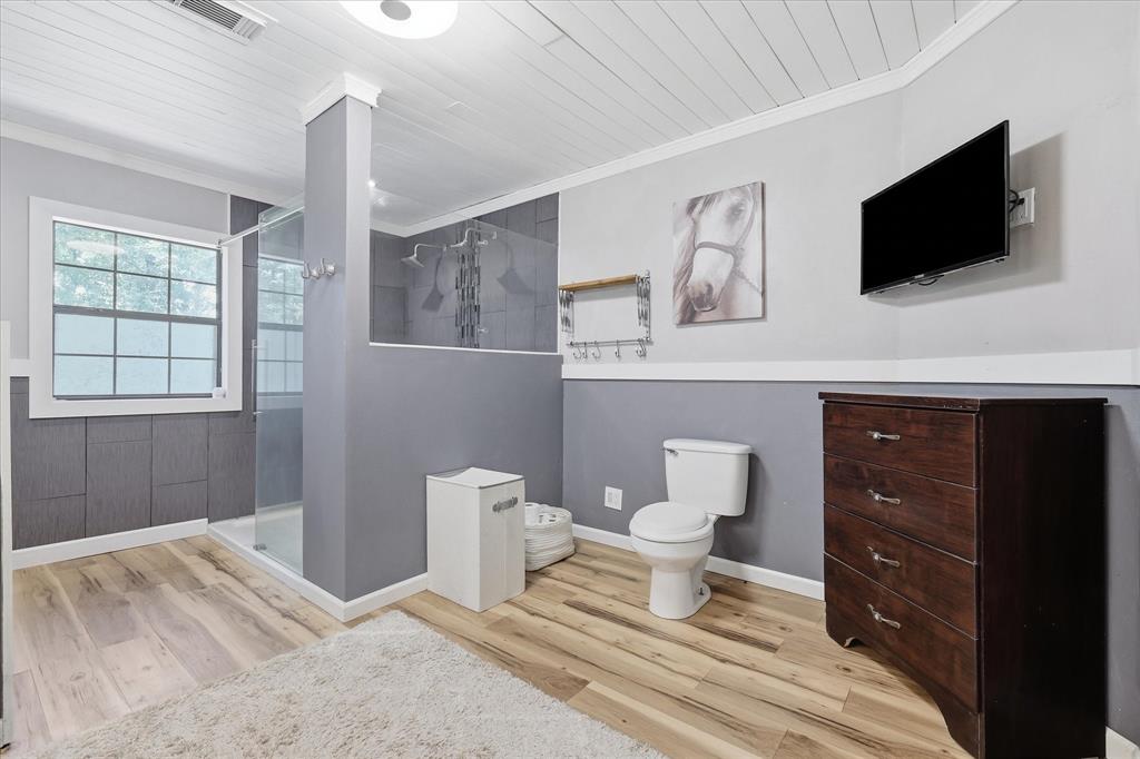 Walker H - Residential