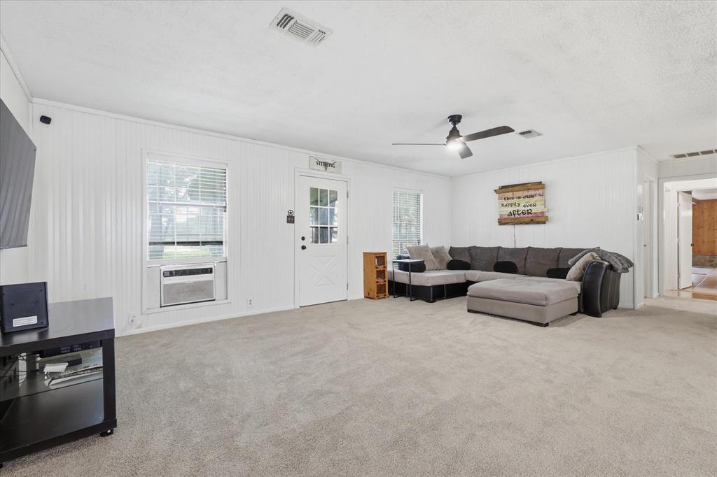 Walker H - Residential