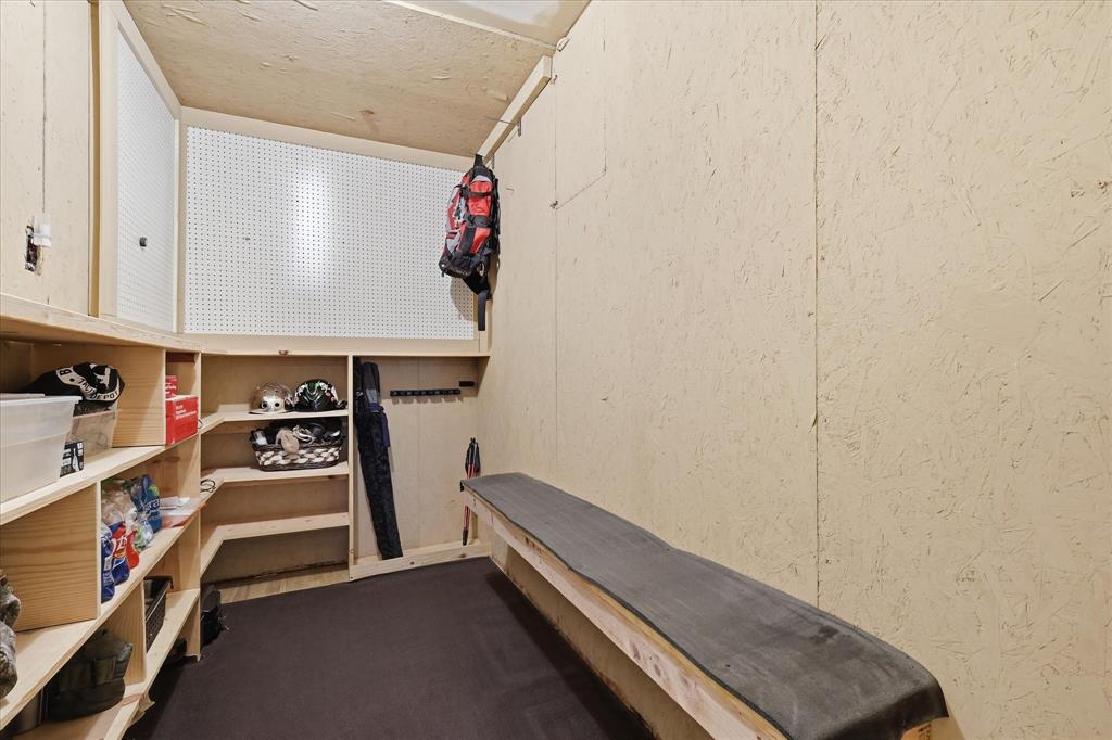 Walker H - Residential