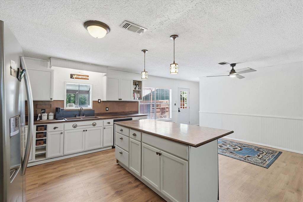 Walker H - Residential