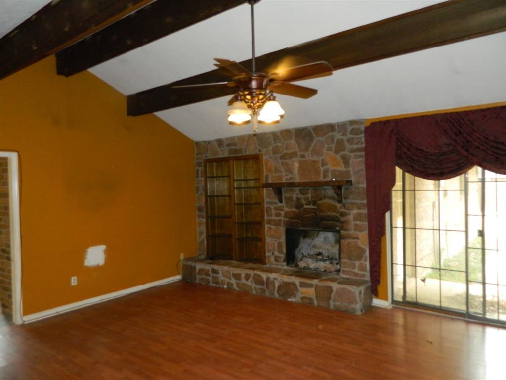 SOUTHPORT COUNTRY - Residential