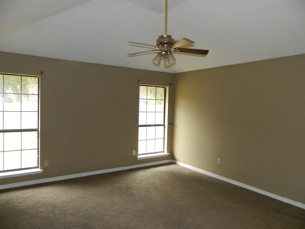 SOUTHPORT COUNTRY - Residential