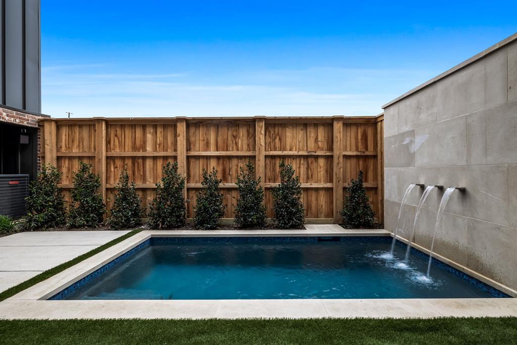Mecca Place PH 1 - Residential
